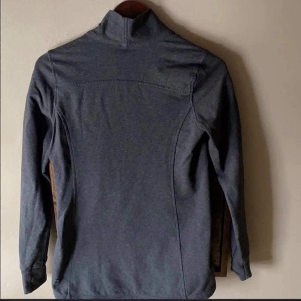 Lululemon Coast Wrap - Heathered Gray - 4 - Picture 5 of 8